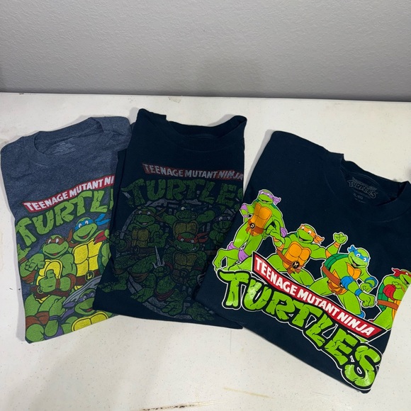 3 Teenage Mutant Ninja Turtles Graphic Tees - Picture 2 of 8